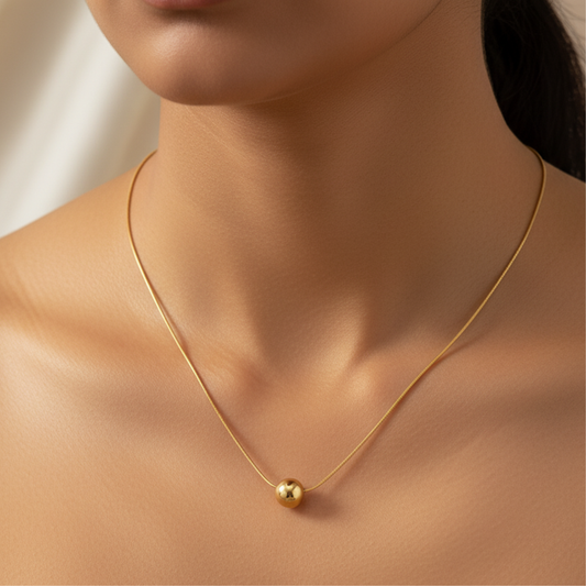 Golden Simplicity Pendant Necklace