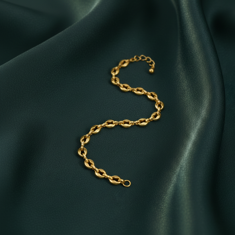 Golden Link Chain Bracelet (Free Size)