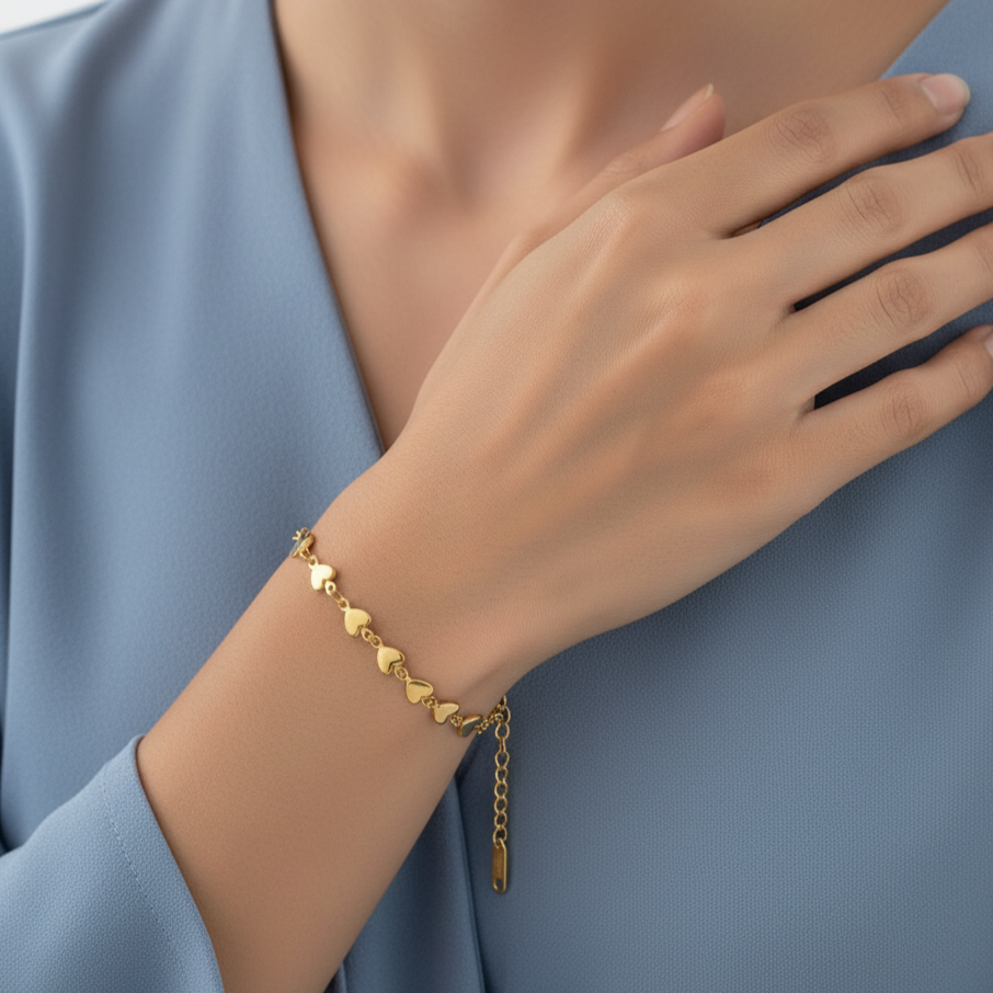 Golden Heart Link Bracelet