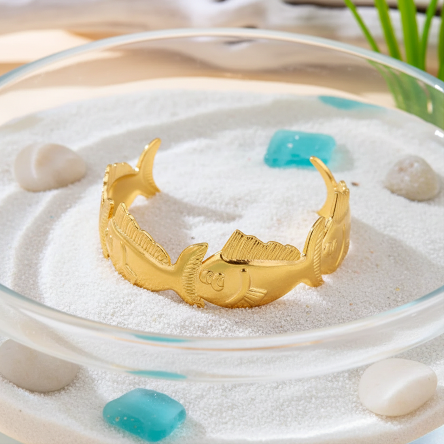 Golden Fish Design Bangle