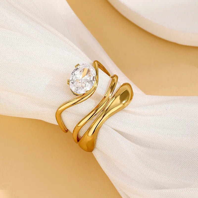 Golden Luxe Starlight Ring