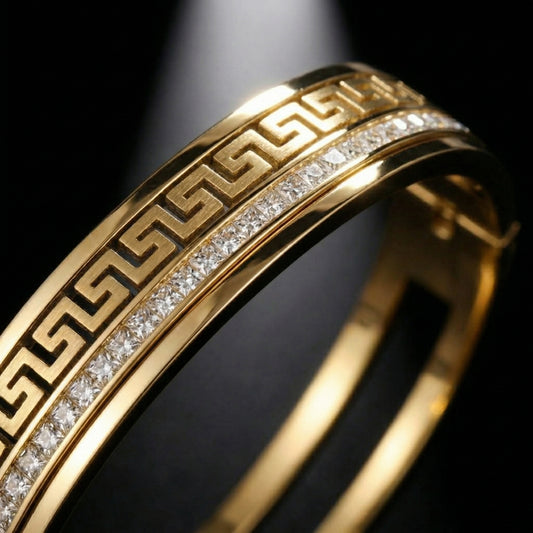 Vintage Court Gold Bangle (Free Size)