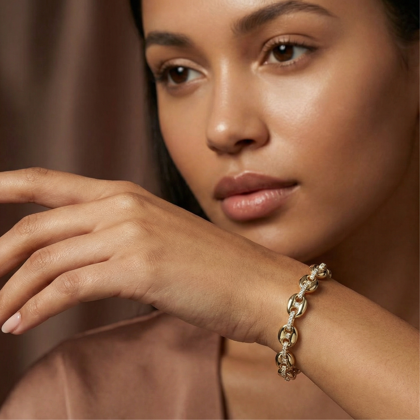 Golden Charm Link Bracelet (Free Size)