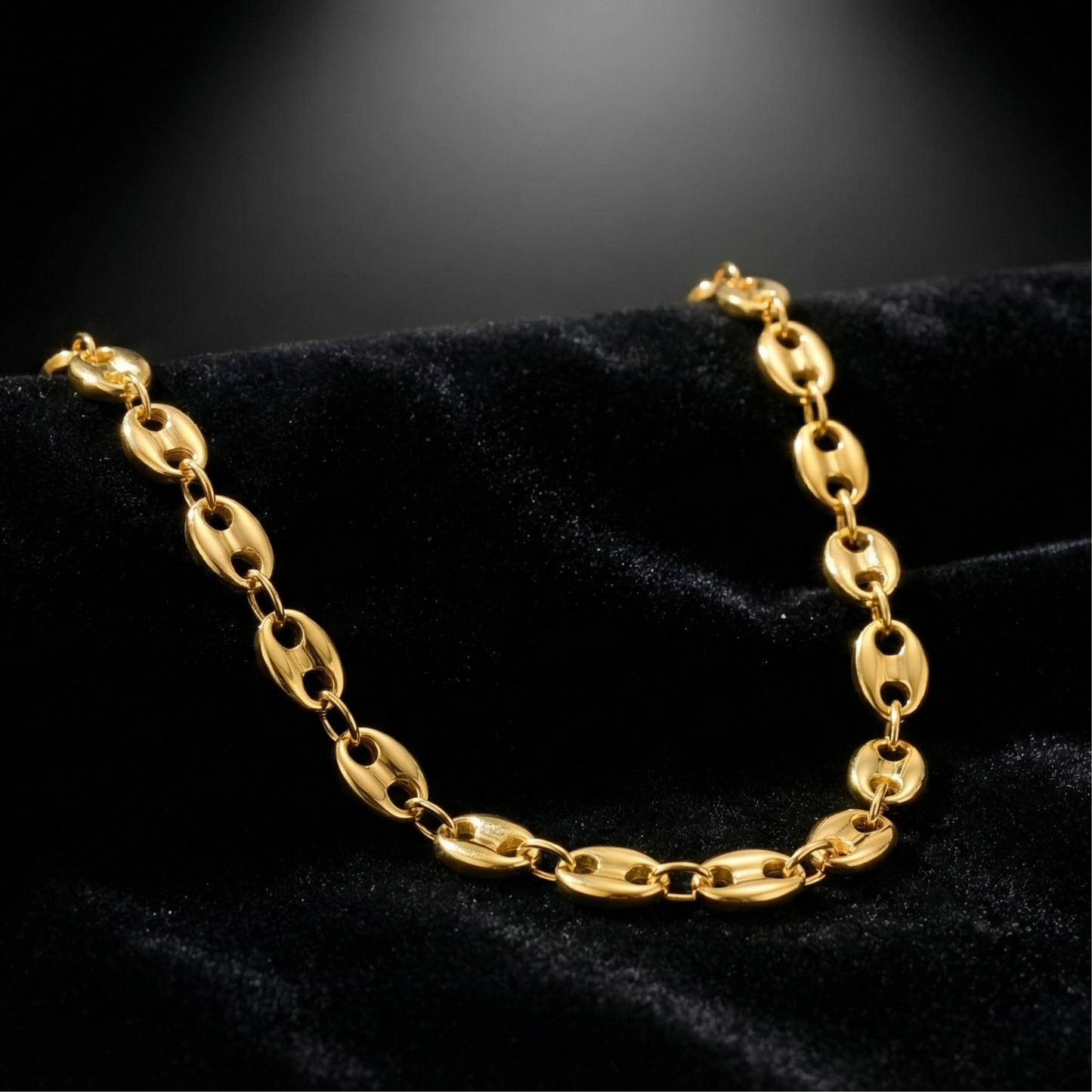 Bold Gold Chain Necklace