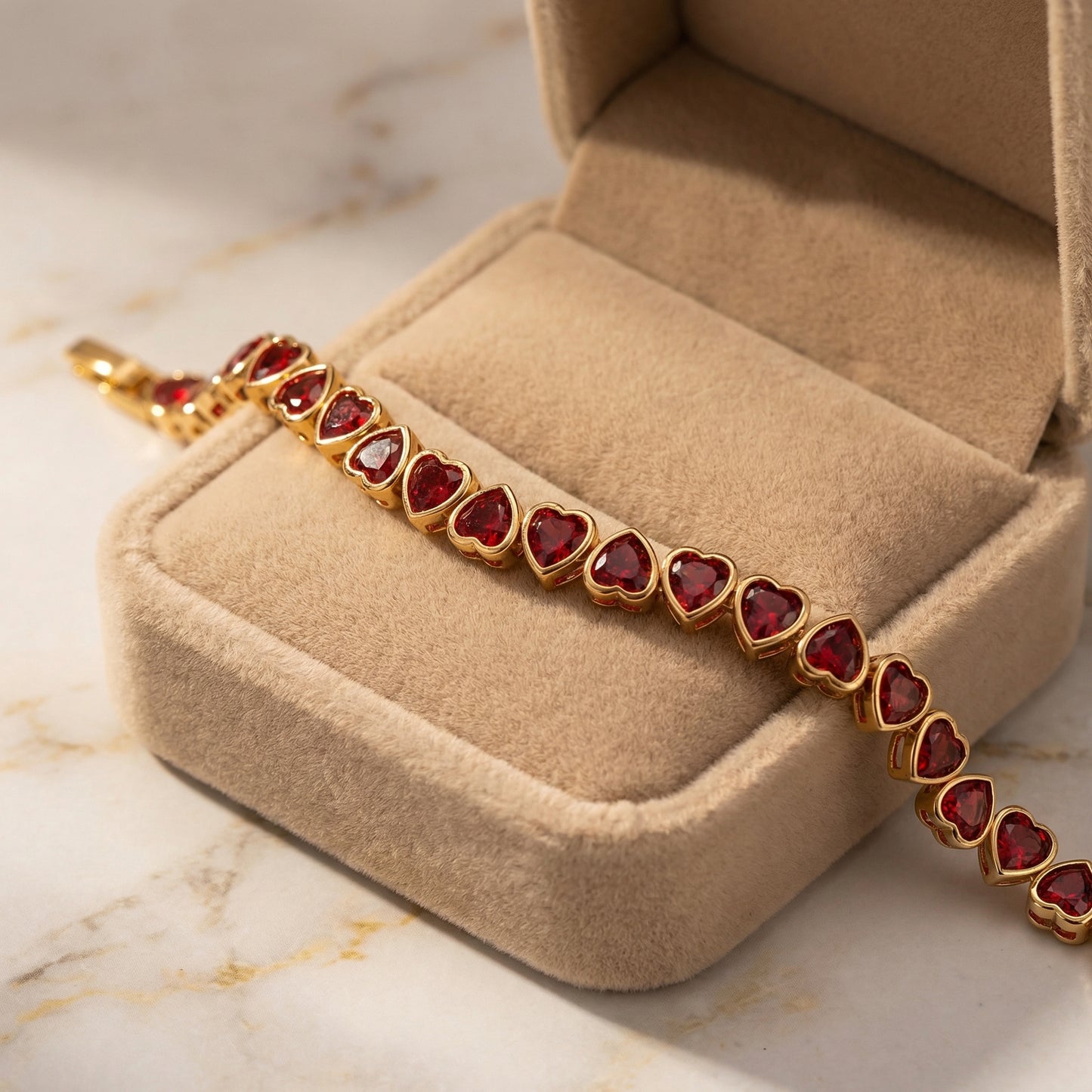 Golden Heart Glow Bracelet