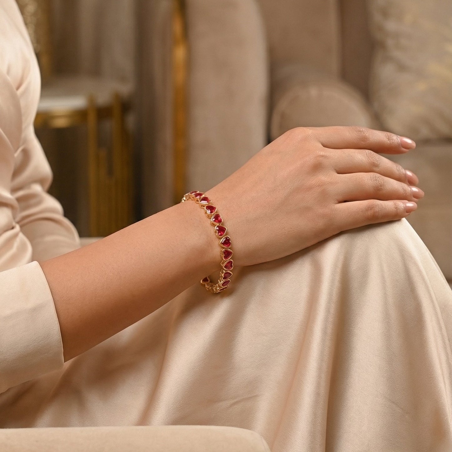Golden Heart Glow Bracelet