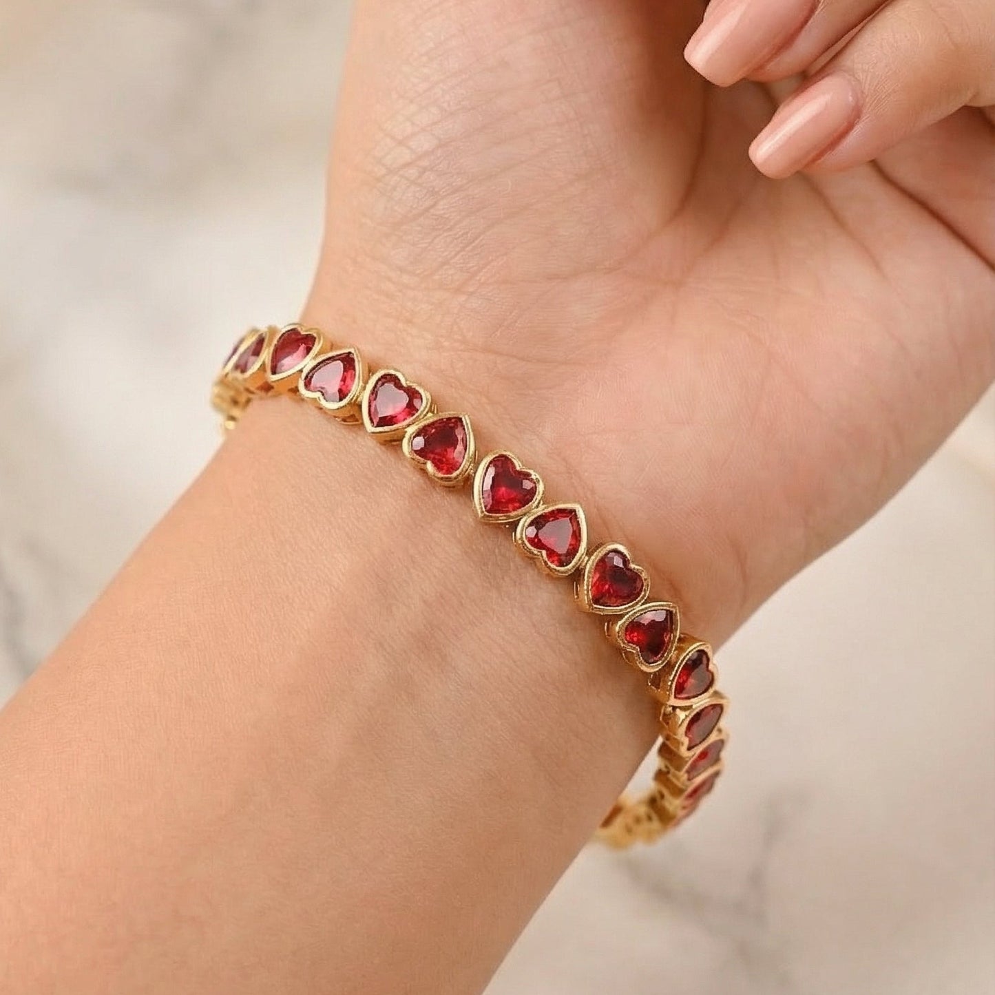 Golden Heart Glow Bracelet