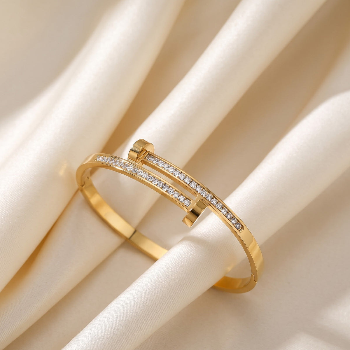Golden Crystal Bar Bangle
