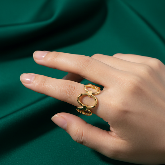 Golden Clover Design Ring