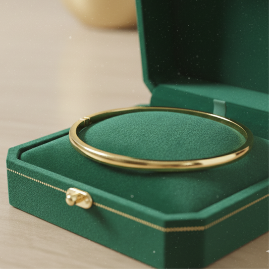 Classic Gold Solid Bangle
