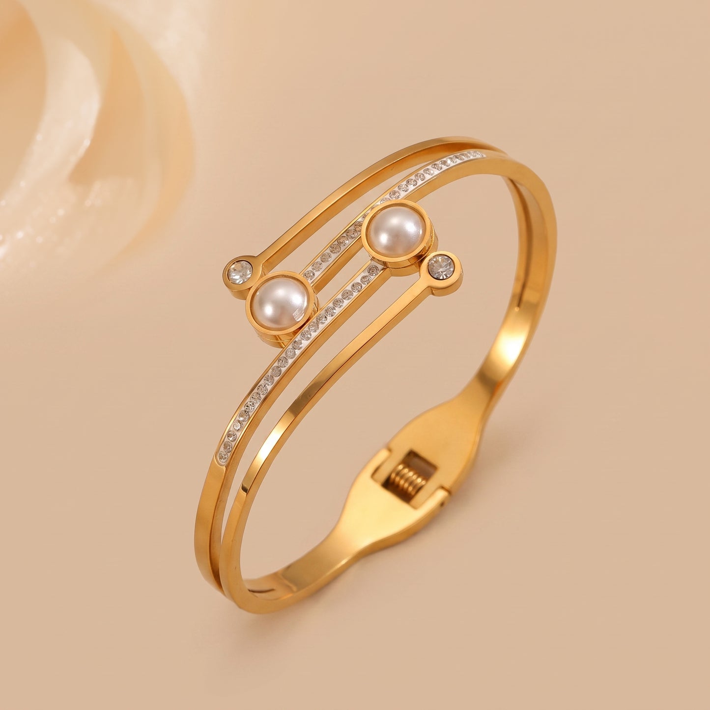 Golden Pearl Grace Bangle (Free Size)