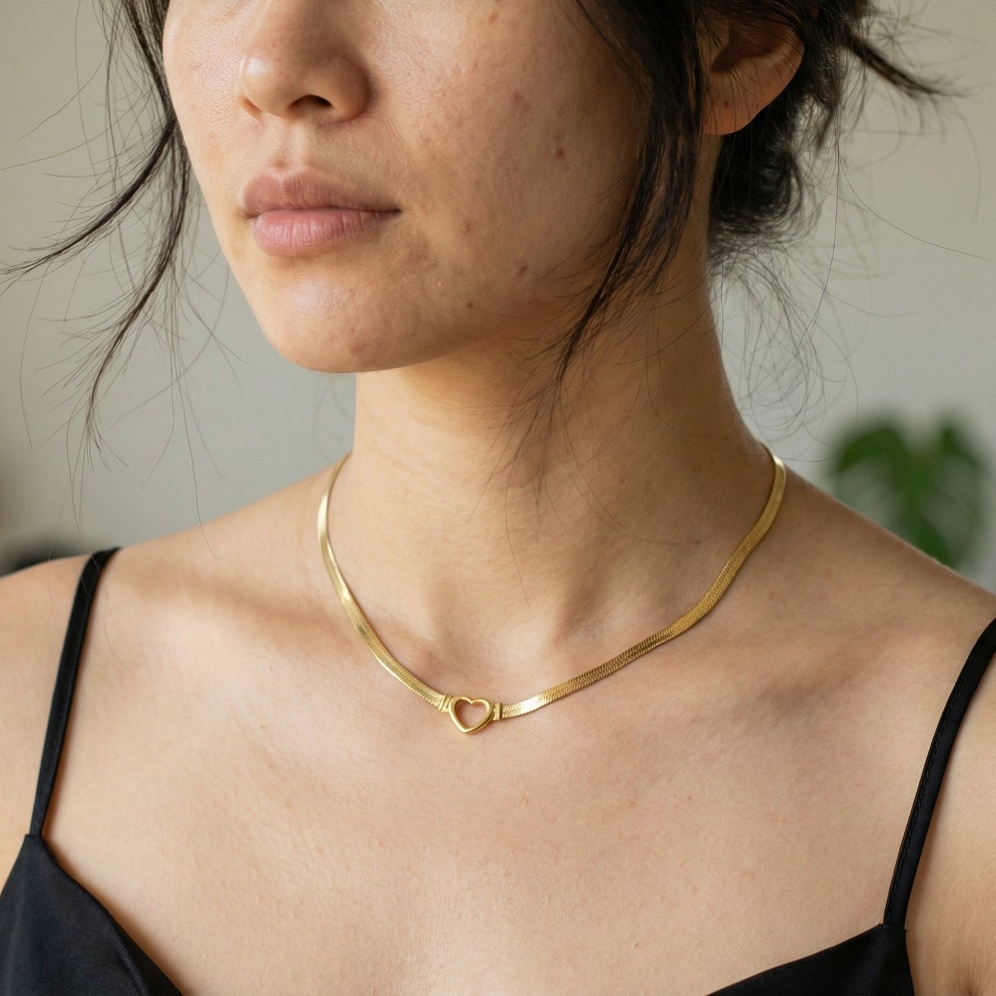 Heartlink Gold Pendant Necklace