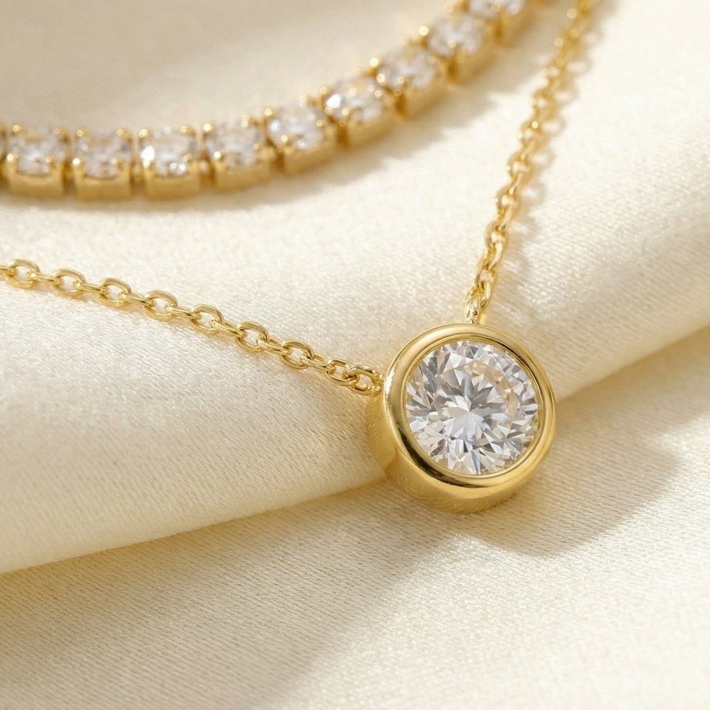 Golden Circle Spark Necklace